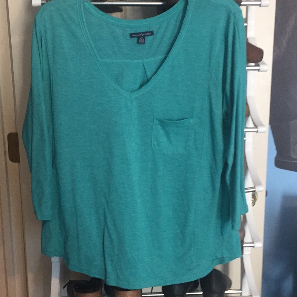 American Eagle oversized Teal T Shirt